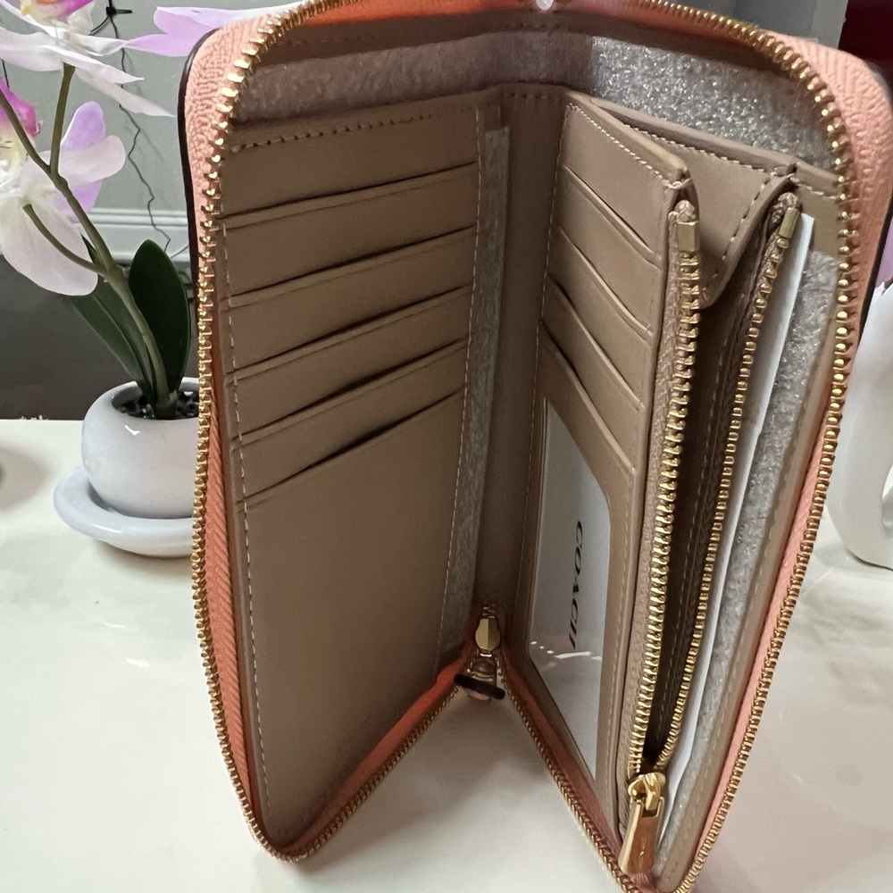 Coach whipstitch medium wallet - Picture 2 of 5